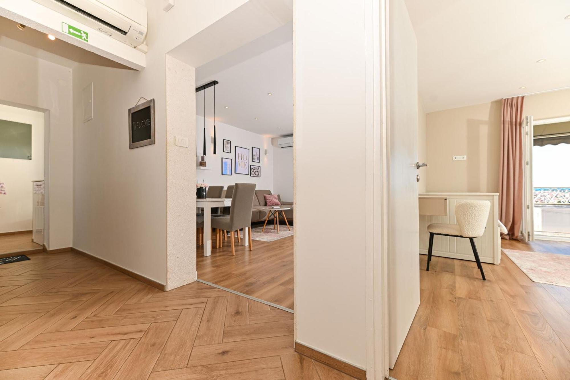 Apartment Dajana Feeling Of Home Трогир Экстерьер фото